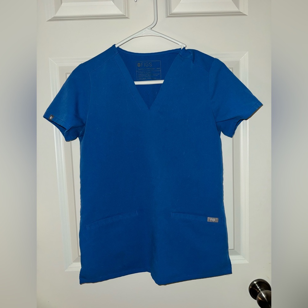 Figs Scrub Top
